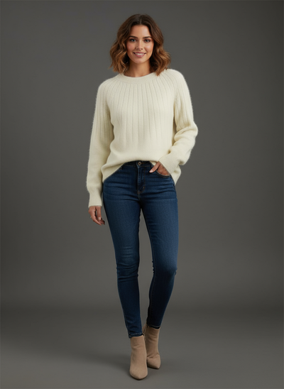 Claire | Uniwersalny damski sweter zimowy